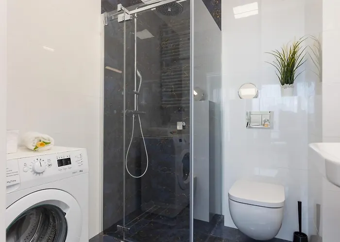 Srodmiescie Bonifraterska By Renters * Warsaw