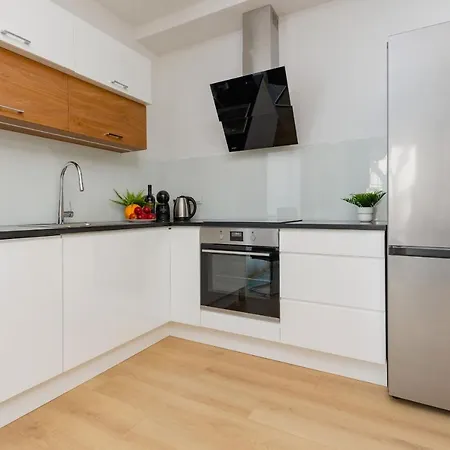 Lägenhet Srodmiescie Bonifraterska By Renters Warszawa